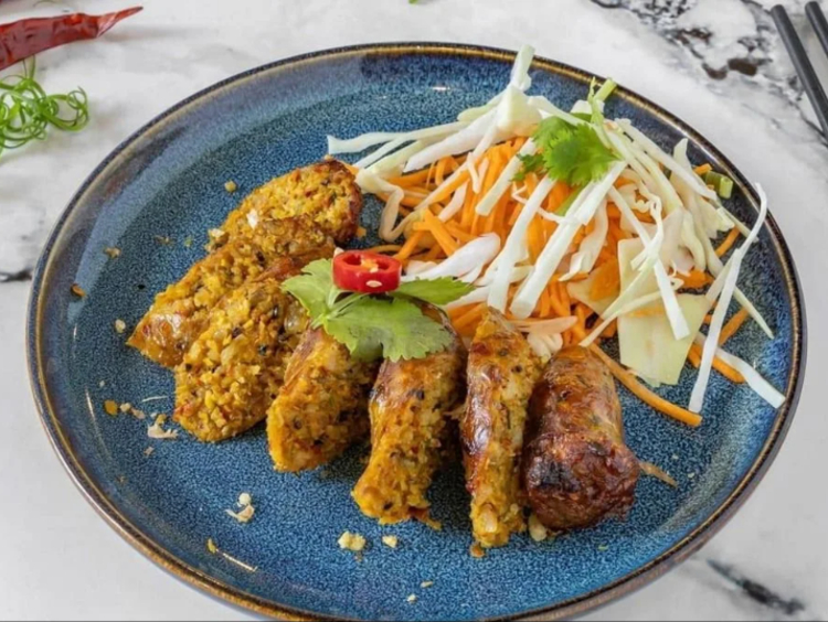 Golden Sukhothai Restaurant slider image