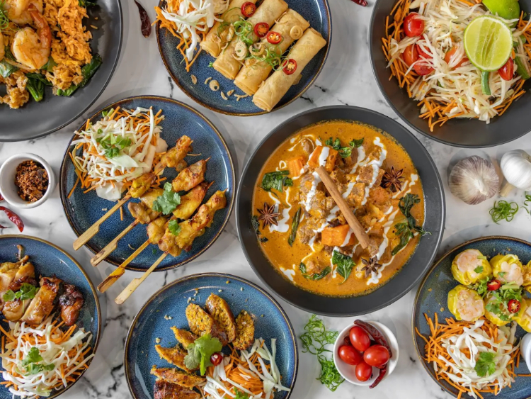 Golden Sukhothai Restaurant slider image