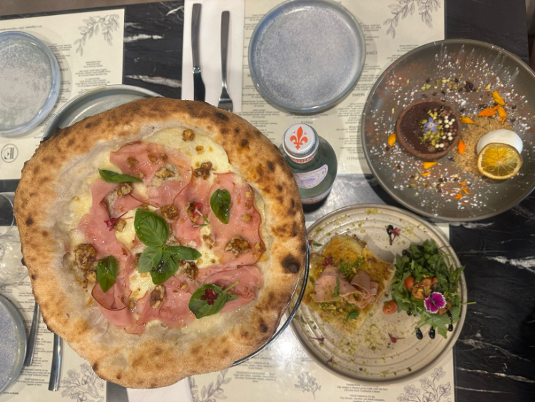 Fratelli Restaurant slider image