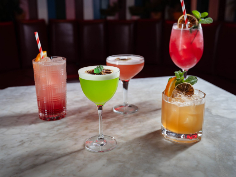 Sixes Social Cricket - Bristol slider image