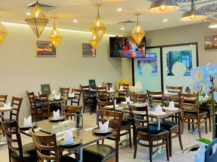 Laung Lachee Indian Restaurant slider image