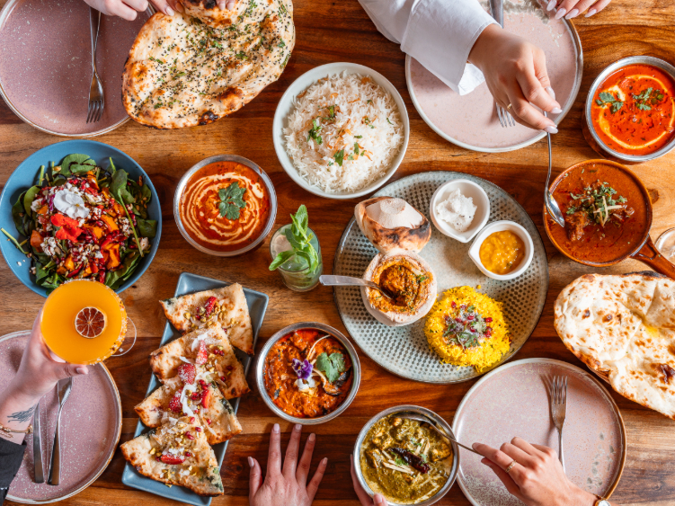 Saroor Bar and Restaurant slider image