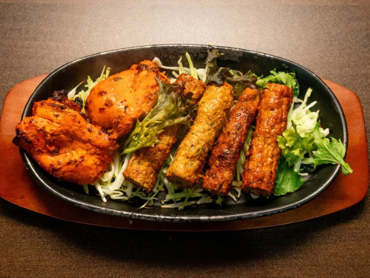 Indian Pantry Restaurant slider image