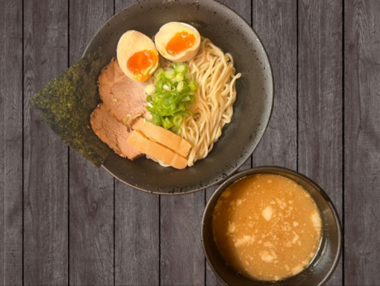 Go'Go Japanese Noodle slider image