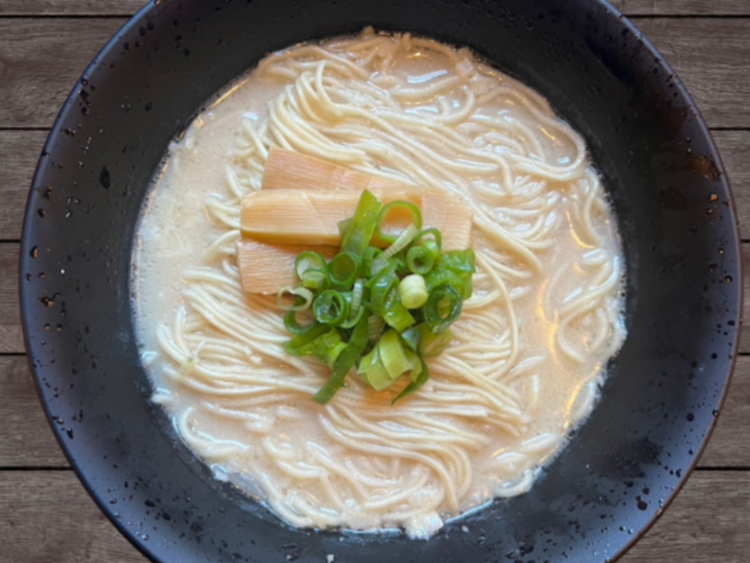 Go'Go Japanese Noodle slider image