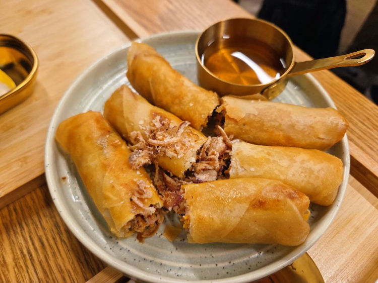 Pho Table slider image
