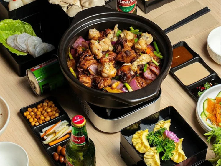 QQ Chicky Pot The Glen slider image