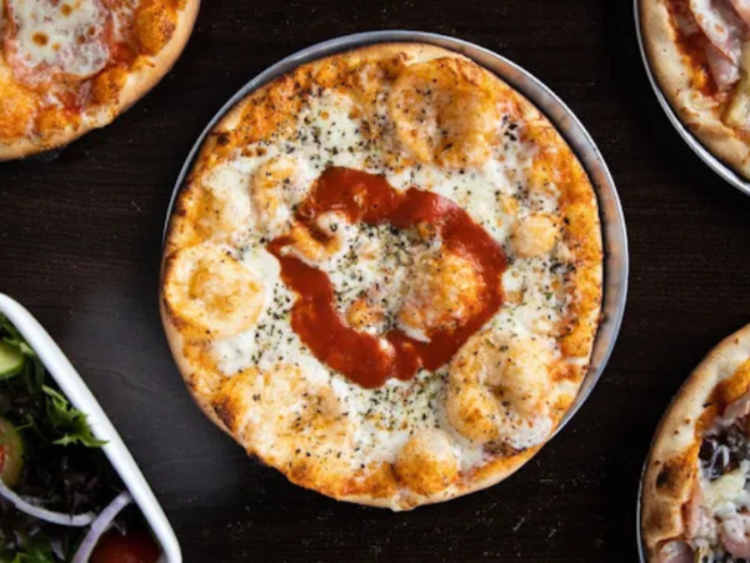 The Pizzeria On Norman slider image