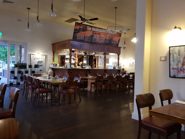 Midland Tavern Bar & Grill slider image