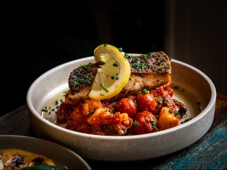 Vaporetto Bar & Eatery Est. 2014 slider image