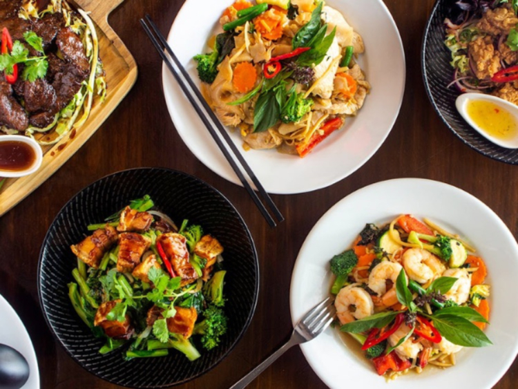 Thainamic Restaurant slider image