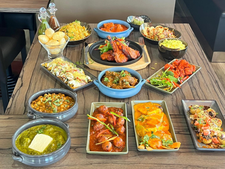 Aao Jee Traditional Indian Restaurant - Fraser slider image