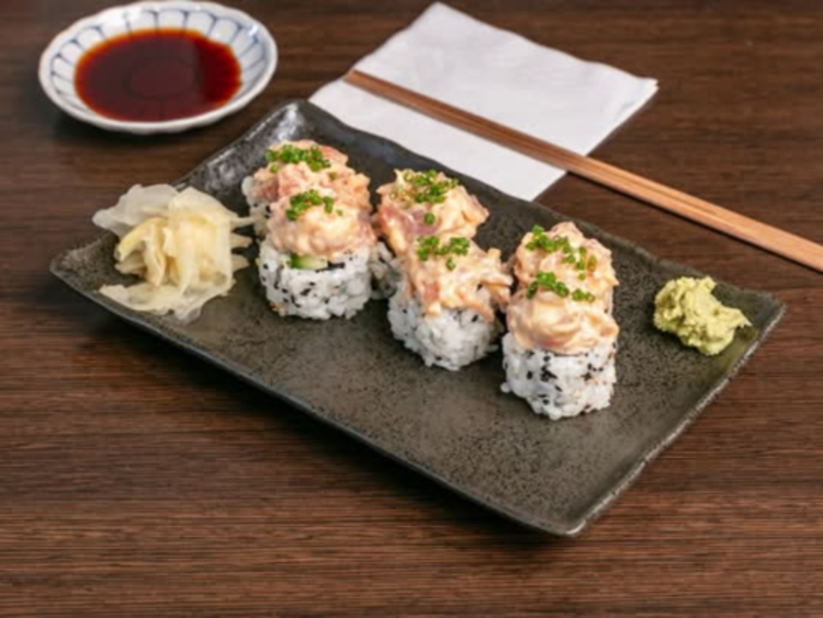 Hinata Premium Sushi slider image