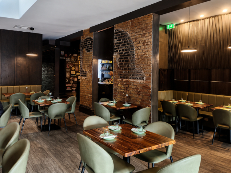 Second Floor Grill & Bar slider image