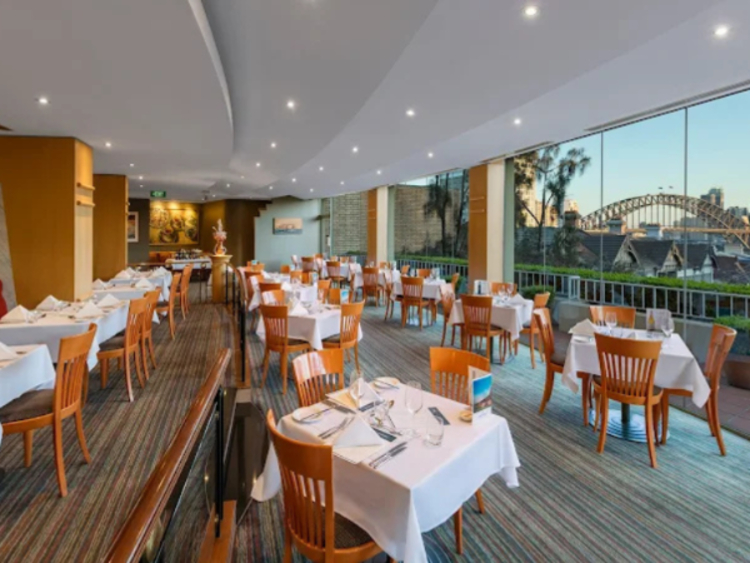 LB Restaurant slider image