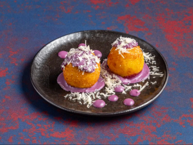 Chakana - London slider image
