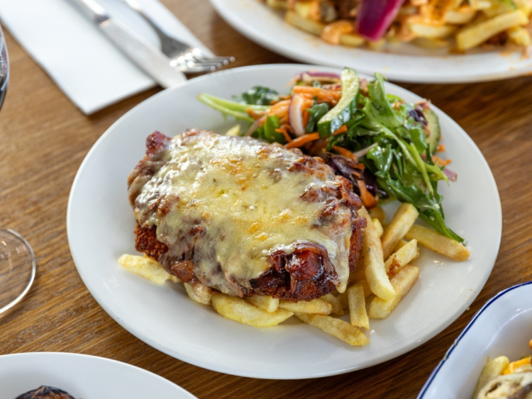 Beltana Hotel - Bistro slider image