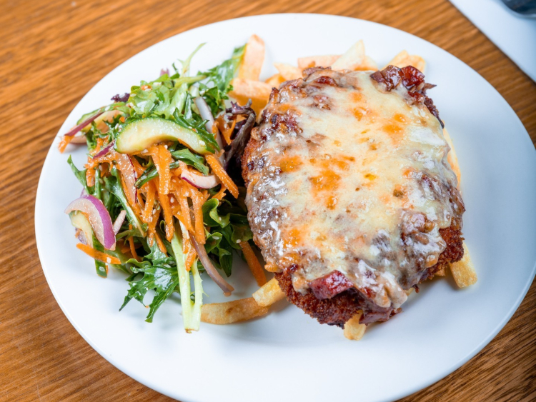 Beltana Hotel - Bistro slider image