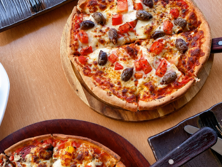 Al's Pizza slider image