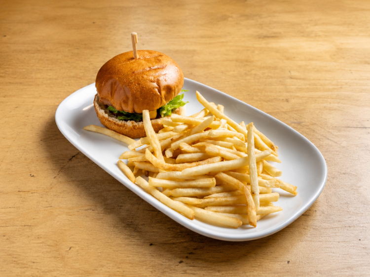 Salt Seafood & Burger Bar slider image