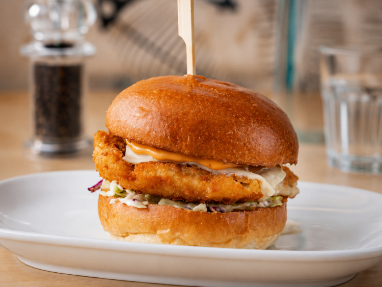 Salt Seafood & Burger Bar slider image
