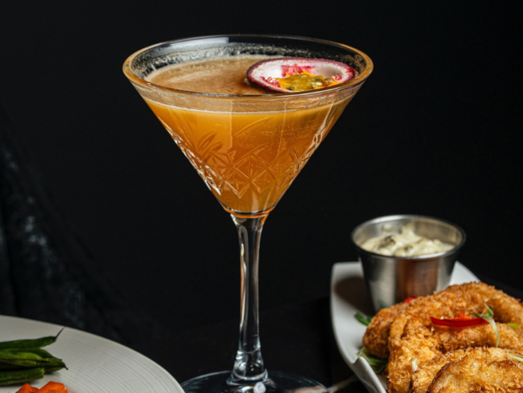 Bocca Lounge slider image