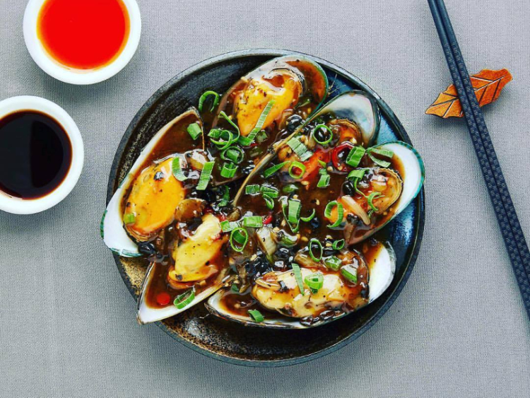 Nine Dragons slider image