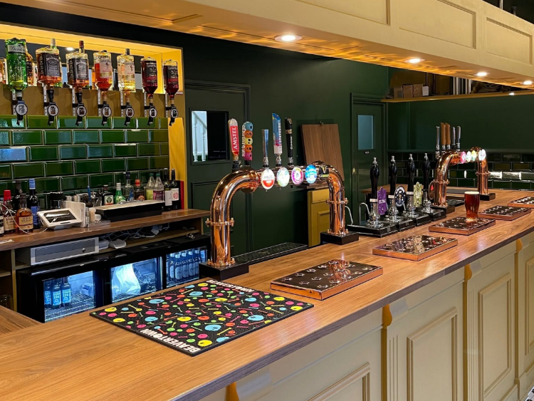 The Crown Tavern slider image