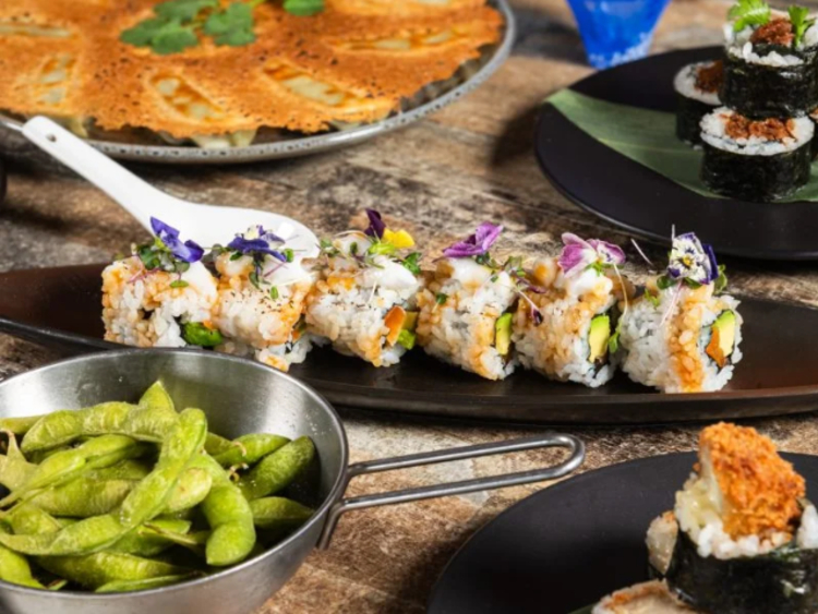 Izakaya Midori slider image