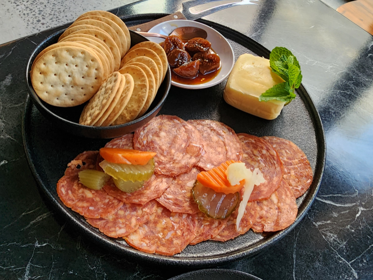 Ruelle Wine Bar slider image