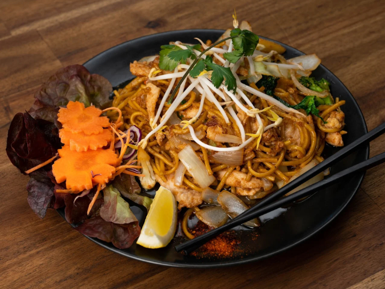 Sunisa's Thai Restaurant slider image
