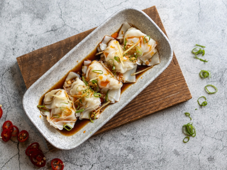 Ros Niyom Thai Restaurant - Kingsford slider image