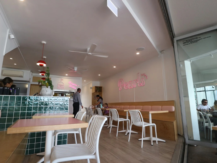 Pearls Burgers slider image