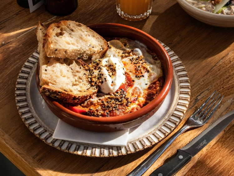 Cornerstone Cafe at Como House slider image