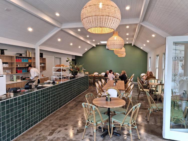 Cornerstone Cafe at Como House slider image