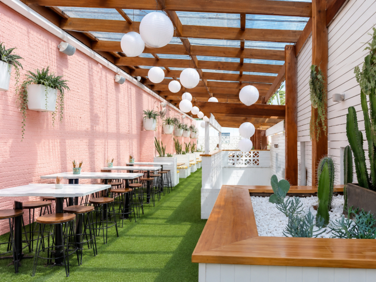 Charlies Rooftop slider image