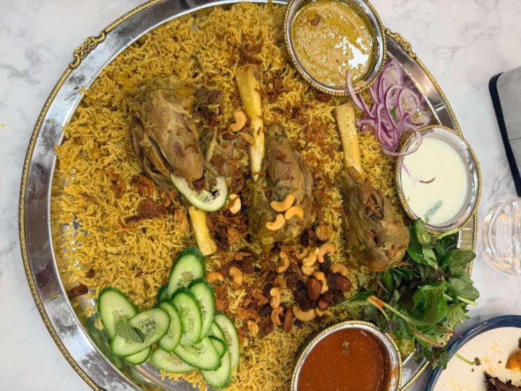 Zaitoon Mandi Palace slider image