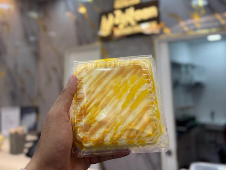 Zaitoon Mandi Palace slider image