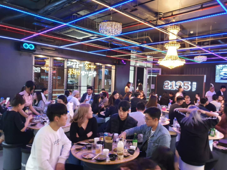 2135 Vibe slider image