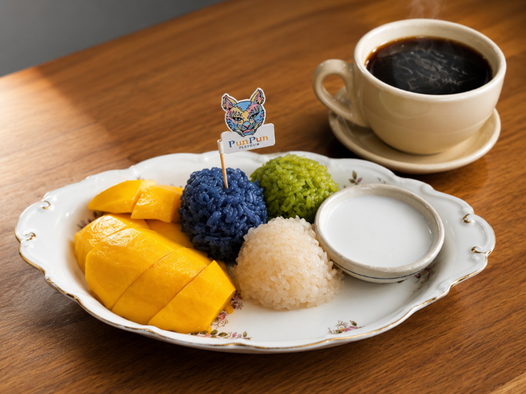 Pun Pun Desserts slider image
