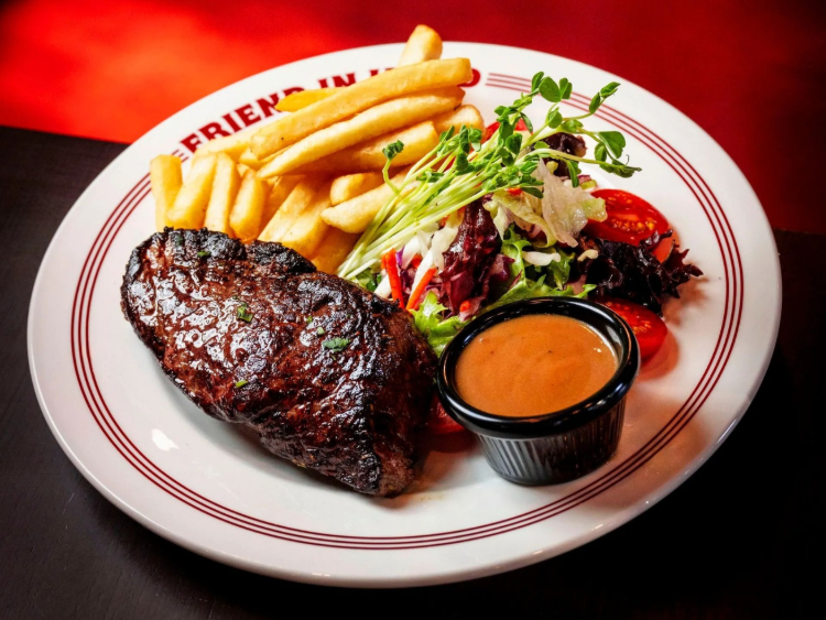 Friend in Hand Hotel slider image