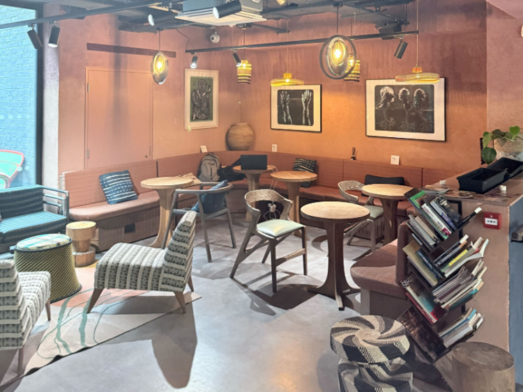 Manya Bar - The Africa Centre slider image