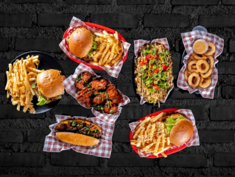 Ibby's Burgers & Acai slider image