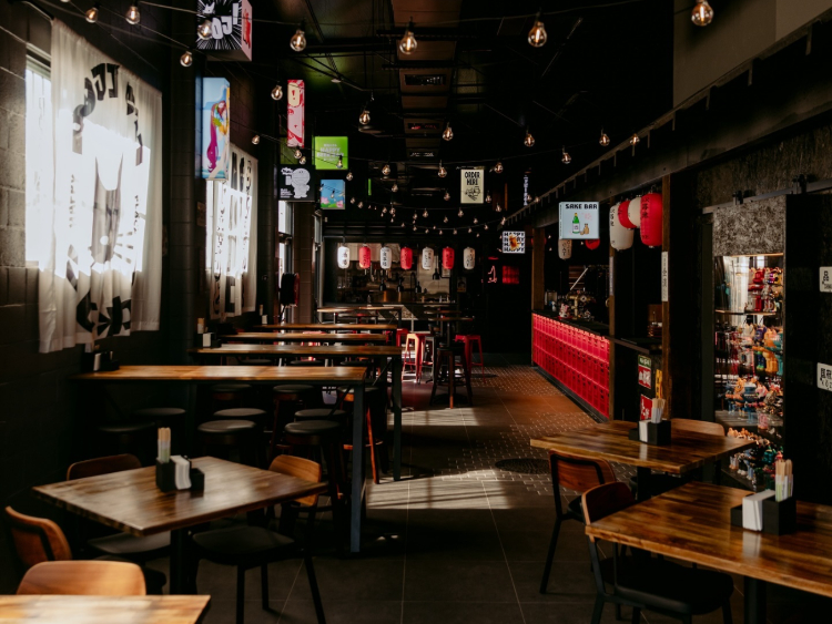 Roji Cat Beer Bar slider image