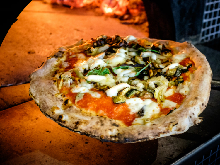 Santa Maria Pizzeria - Islington slider image