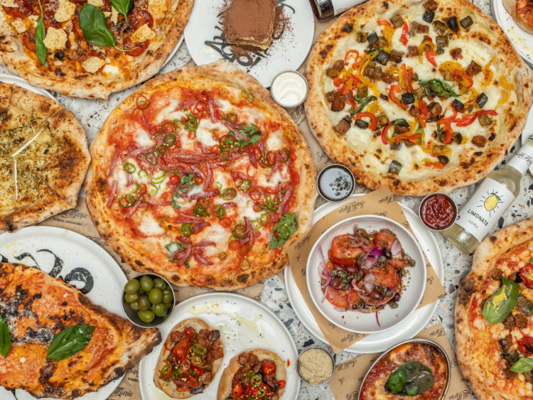 Santa Maria Pizzeria - Islington slider image