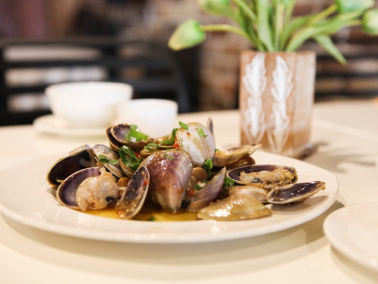 Top BBQ & Seafood Restaurant (Yum Cha) slider image