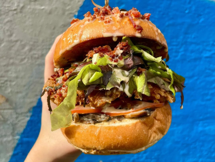 The Hub House Diner - Dulwich Hill slider image