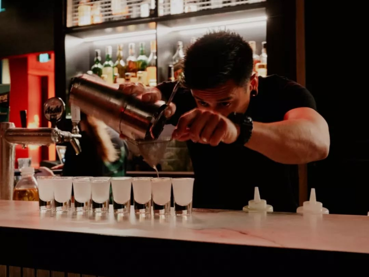 LKF Bar & Karaoke slider image