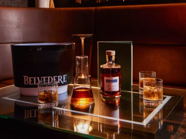 LKF Bar & Karaoke slider image